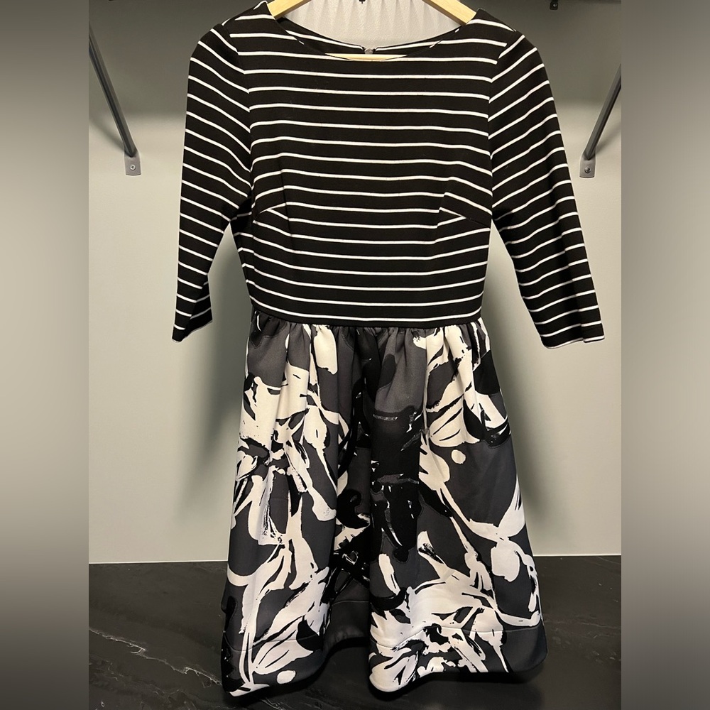 Adorable Striped Floral Party Dress with Pockets